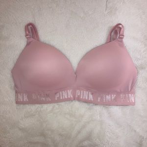 Victoria Secret PINK Wireless Push Up in Pink 36C